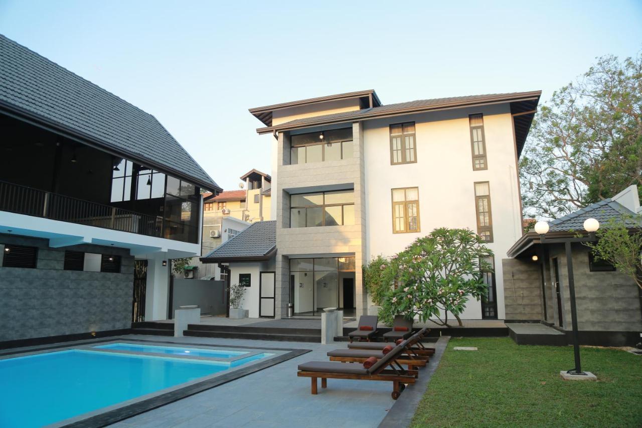 3R Resort Negombo Bagian luar foto